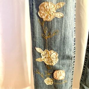 Sale🌼 Vintage Z. Cavaricci floral lace satin crystals jeans pre-loved!